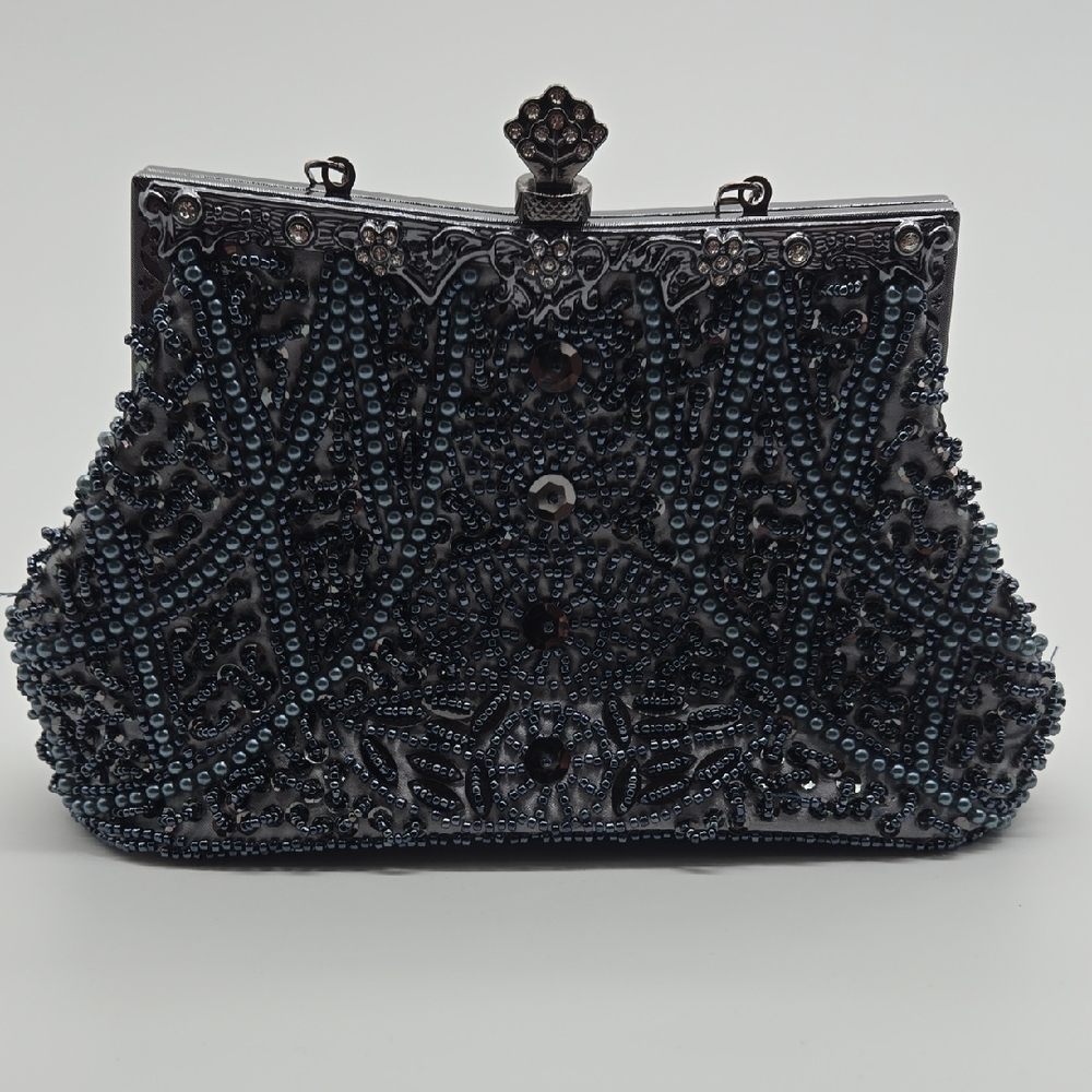 Elegant Black Beaded Clutch